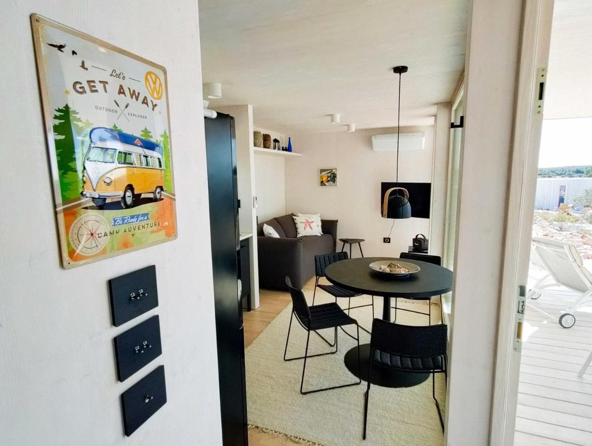 Camp Buqez 45 - Villa Artica Pakoštane Dış mekan fotoğraf